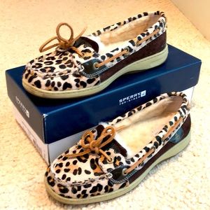 Sperry Angelfish Leopard Pony lined shoes size 6.5